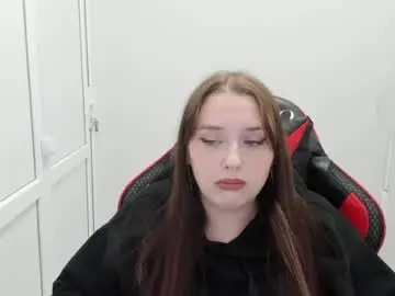 Silvellaglow  live sex cam