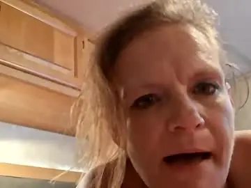 Sonicslut  live sex cam