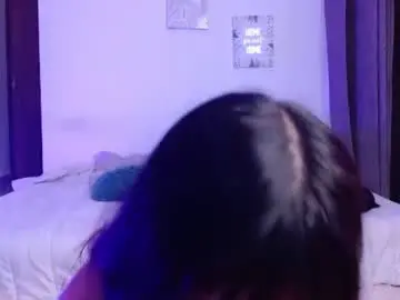 Soysilvanna_  live sex cam
