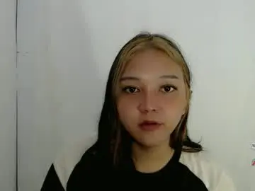 Alisa_kiss_  live sex cam