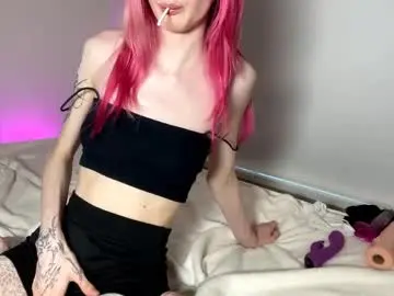 Ami_tinn  live sex cam