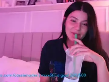 Cassiealvarez  live sex cam