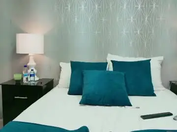 Cristalshayy  live sex cam
