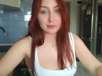 Evangelinfox  live sex cam