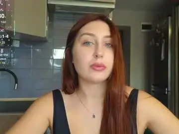 Evangelinfox  live sex cam