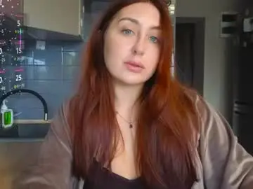 Evangelinfox  live sex cam