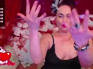Hotzlata  live sex cam