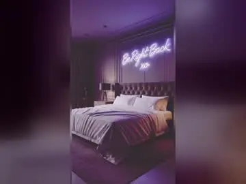 Jsaisrien83  live sex cam