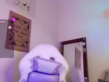 Mollyrose99  live sex cam