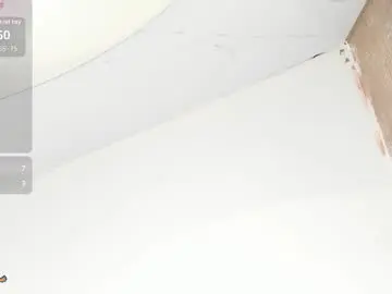 Nahomycarterr  live sex cam