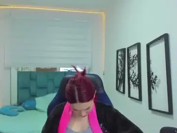 Naomy_sex_69  live sex cam