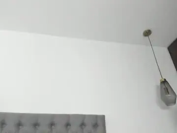 Scarlethxs  live sex cam