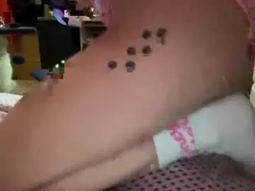 Sexxynicole  live sex cam