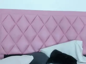 Shenova_star  live sex cam