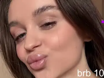 Villuuvargas  live sex cam