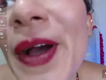 Adairamars  live sex cam