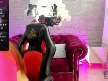 Diamondfox_m  live sex cam