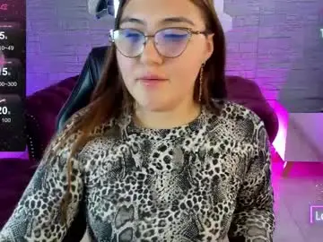 Diamondfox_m  live sex cam