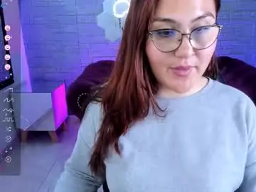 Diamondfox_m  live sex cam