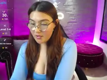 Diamondfox_m  live sex cam