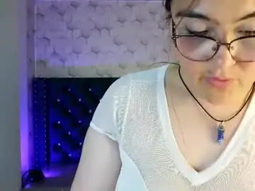 Diamondfox_m  live sex cam