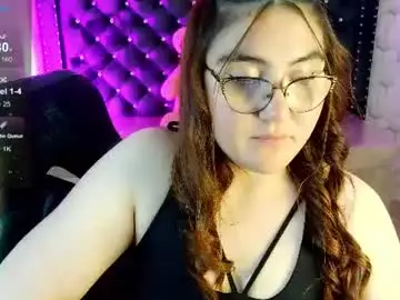Diamondfox_m  live sex cam