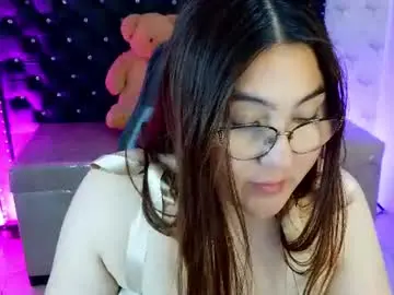 Diamondfox_m  live sex cam
