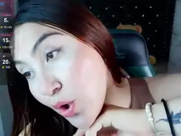 Diamondfox_m  live sex cam