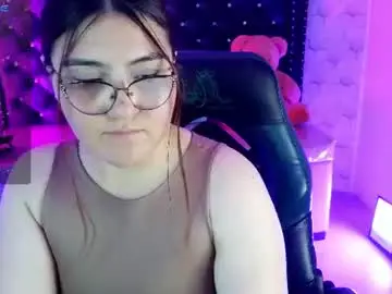 Diamondfox_m  live sex cam