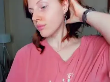 Ellynzawistowski  live sex cam