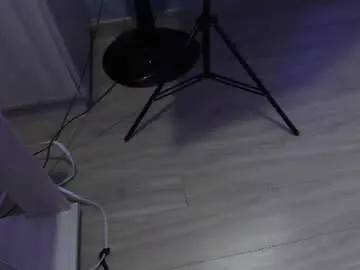 Gemma_monroe  live sex cam
