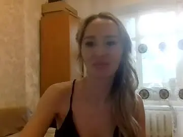 Kissandbelle  live sex cam