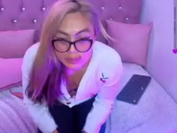 Lainey_tay  live sex cam