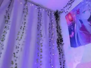 Luckysexydoll  live sex cam