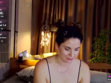 Mystique_girl_  live sex cam