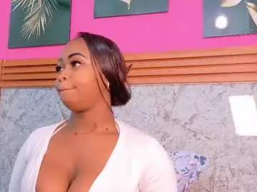 Mysugarmoomy  live sex cam