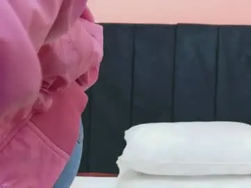 Mysugarmoomy  live sex cam