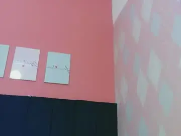 Mysugarmoomy  live sex cam