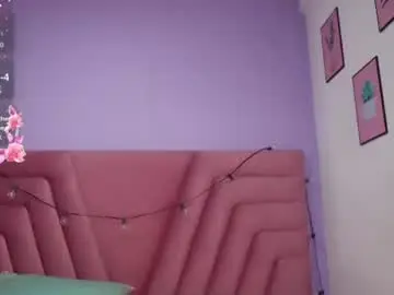 Mysugarmoomy  live sex cam