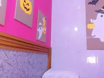 Mysugarmoomy  live sex cam
