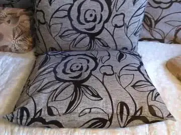 New_milf  live sex cam