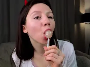 Nikanaughty  live sex cam