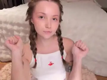 Peachvibes  live sex cam