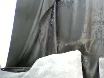 Pretty_dee1  live sex cam