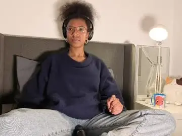 Saturno_vibes  live sex cam