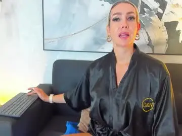 Sophimariin  live sex cam