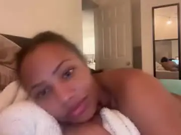 Tatiannatease  live sex cam