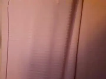 Tinker1982  live sex cam