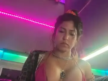 Avafoxxundone1  live sex cam