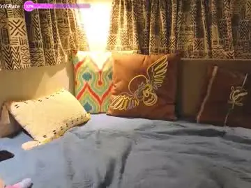 Beastyinthebeauty  live sex cam